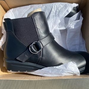 Sketchers Relaxed Fit Boots